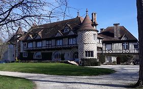 Chambres D'Hotes Manoir De Beaumarchais